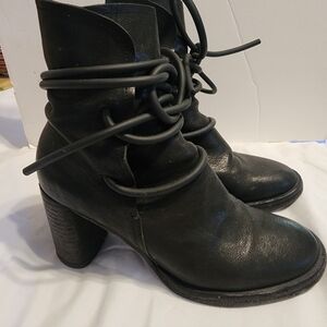 Puro Italy Black Leather Boots Avant Garde